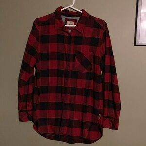 Wind River red/black plaid button down farmer shirt.